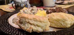 Momma's Buttermilk Biscuits