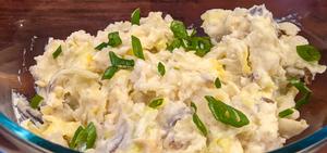 ColcannonMashed Potatoes with chopped cabbage